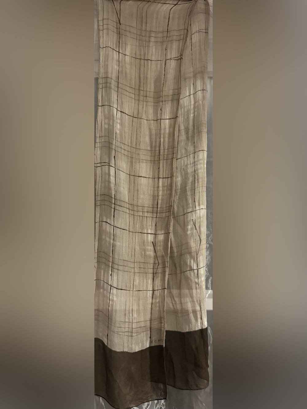 Vintage Echo New York Rectangular Sheer scarf In Brown & Beige